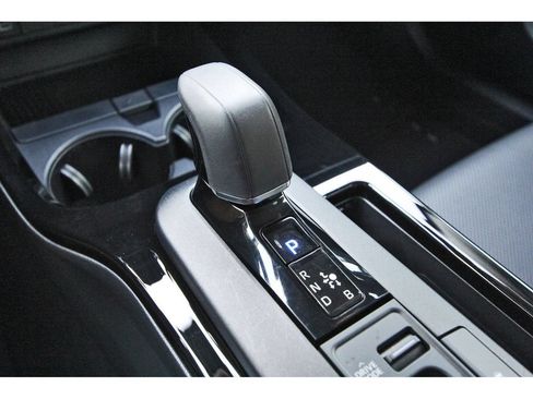 Used 2023 Toyota Prius Limited w/ Limited Premium Package FWD image 26