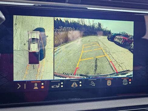 New 2026 GMC Sierra 2500 AT4 w/ AT4 Premium Plus Package image 34