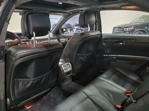 Used 2012 Mercedes-Benz S 63 AMG image 28