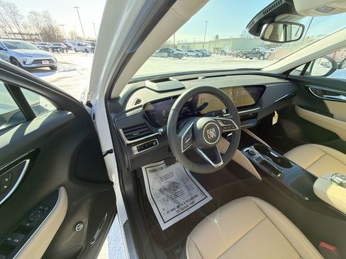 New 2026 Buick Envision Preferred image 10