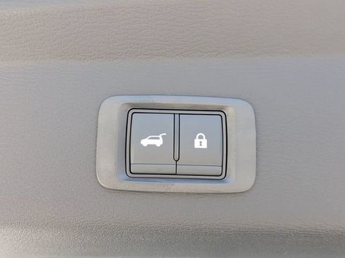 New 2026 Mitsubishi Outlander SE FWD image 14