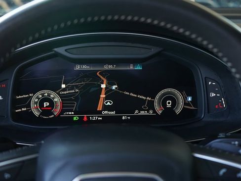 Used 2019 Audi Q8 Premium w/ Convenience Package image 18