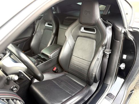 Used 2018 Jaguar F-TYPE R image 21