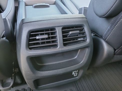 Used 2023 Honda Ridgeline RTL-E image 16