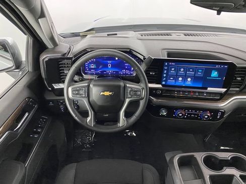 Certified 2023 Chevrolet Silverado 1500 LT AWD/4WD image 13