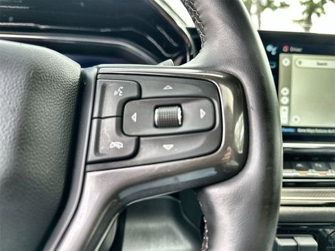 Used 2024 Chevrolet Silverado 1500 ZR2 w/ Technology Package image 32