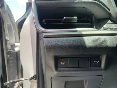 Used 2026 Toyota Grand Highlander FWD image 13