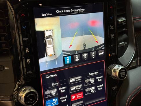 Used 2021 RAM 1500 TRX w/ TRX Lanuch Edition image 37