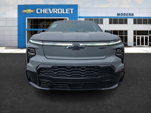 New 2025 Chevrolet Silverado EV RST w/ LPO, Dark Package RST image 8