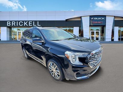 Used 2024 GMC Terrain Denali w/ Denali Premium Package