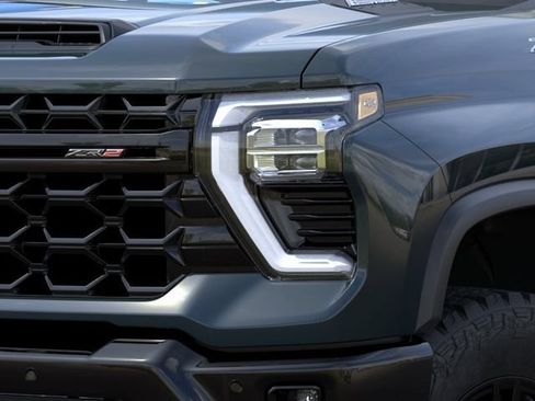 New 2026 Chevrolet Silverado 2500 ZR2 AWD/4WD image 10