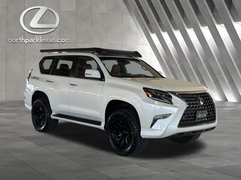 Used 2023 Lexus GX 460 Premium w/ Premium Package AWD/4WD image 5