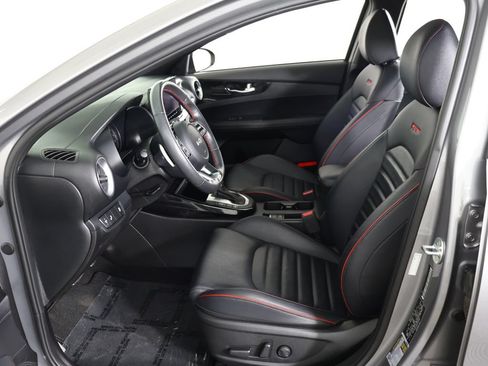 Used 2023 Kia Forte GT w/ GT2 Package FWD image 32