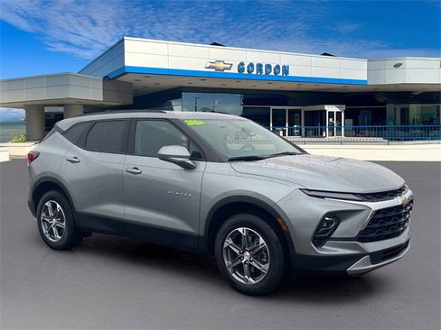 Used 2024 Chevrolet Blazer LT w/ Convenience Package image 6