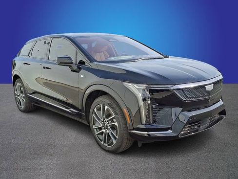 New 2025 Cadillac Optiq Sport 2 image 3