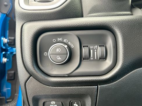 Used 2025 RAM 1500 Big Horn image 15