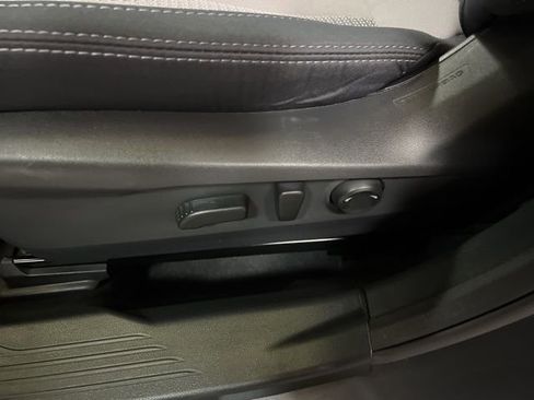 Certified 2025 Subaru Outback Premium image 50