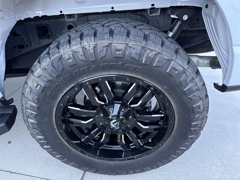 Used 2024 Ford F150 Lariat w/ Equipment Group 502A High image 20