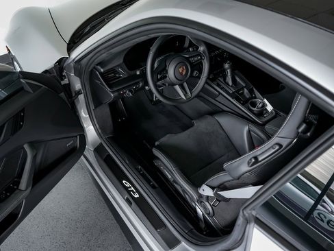 Certified 2026 Porsche 911 GT3 image 4