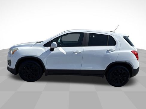 Used 2016 Chevrolet Trax LS image 4