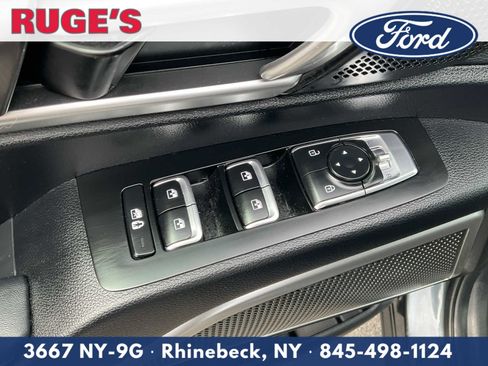 Used 2023 Kia Telluride S w/ S Sunroof Package image 16