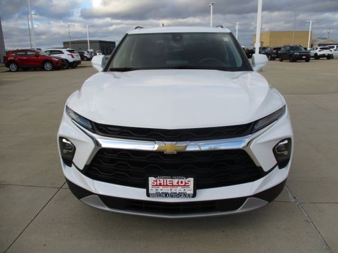 Used 2024 Chevrolet Blazer LT w/ Convenience Package image 9
