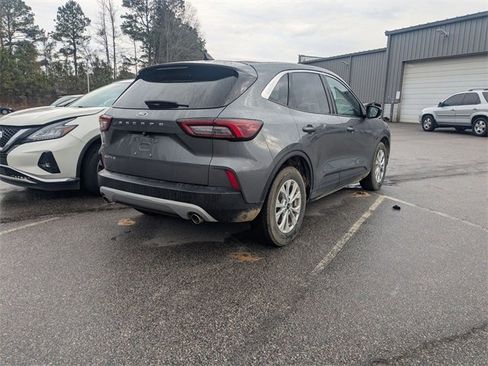 Used 2024 Ford Escape Active image 3