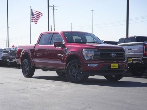 Used 2023 Ford F150 Lariat image 2
