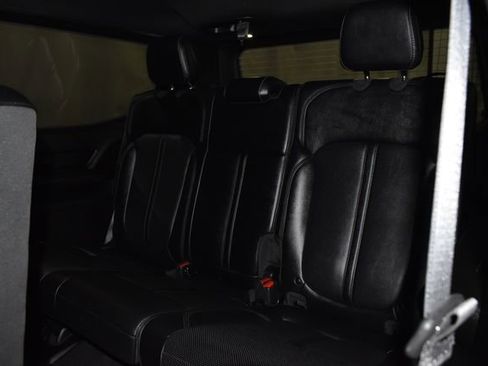 Used 2024 Jeep Wagoneer Series II image 40