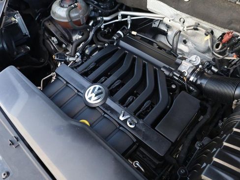Used 2018 Volkswagen Atlas SE AWD/4WD image 28