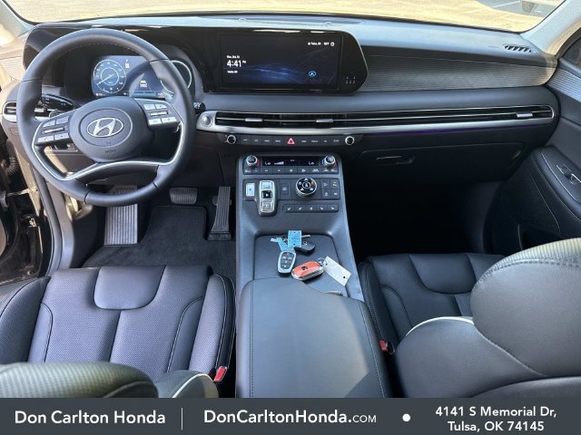 Used 2025 Hyundai Palisade Limited AWD/4WD image 17
