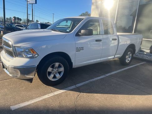 Used 2024 RAM 1500 Classic SLT RWD image 8