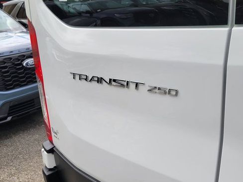 Used 2025 Ford Transit 250 Low Roof w/ Exterior Upgrade Package RWD image 7