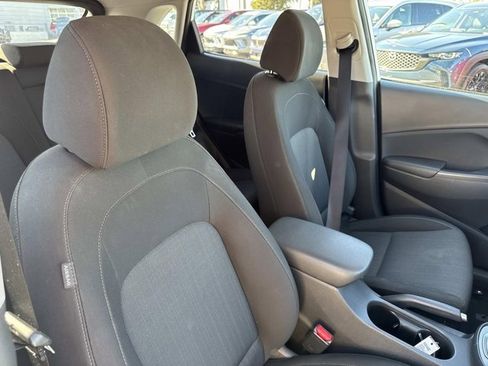 Used 2023 Hyundai Kona SEL image 17