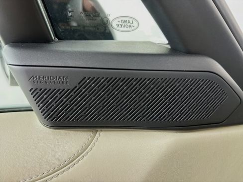 Used 2025 Land Rover Range Rover Autobiography AWD/4WD image 21