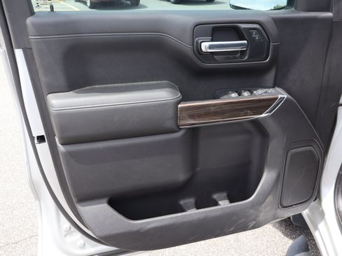Used 2020 Chevrolet Silverado 1500 LT Trail Boss AWD/4WD image 13