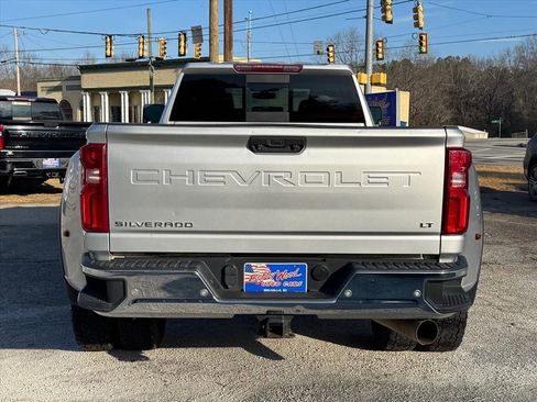 Used 2022 Chevrolet Silverado 3500 LT w/ All Star Edition image 4