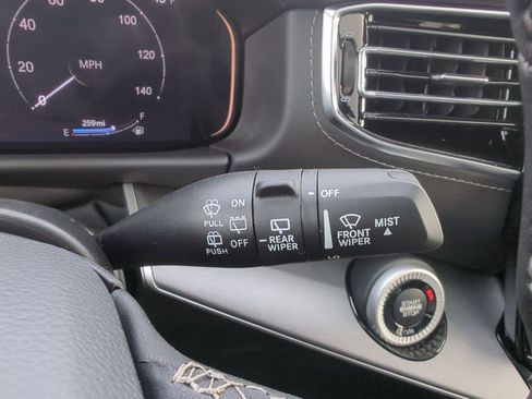New 2026 Jeep Grand Wagoneer L Limited AWD/4WD image 41