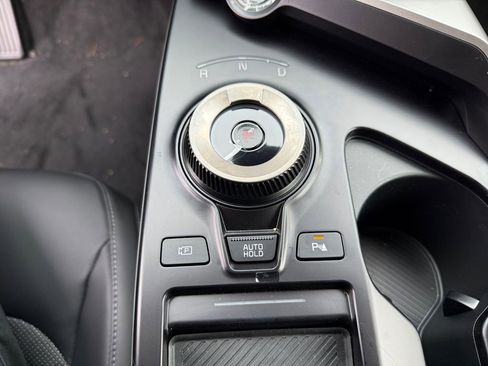 New 2025 Kia EV6 Light w/ Light LR Technology Package AWD/4WD image 18