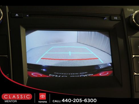 Used 2015 Toyota Camry LE image 12