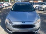 Used 2017 Ford Focus SE image 3
