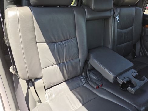 Used 2005 Lexus GX 470 AWD/4WD image 21