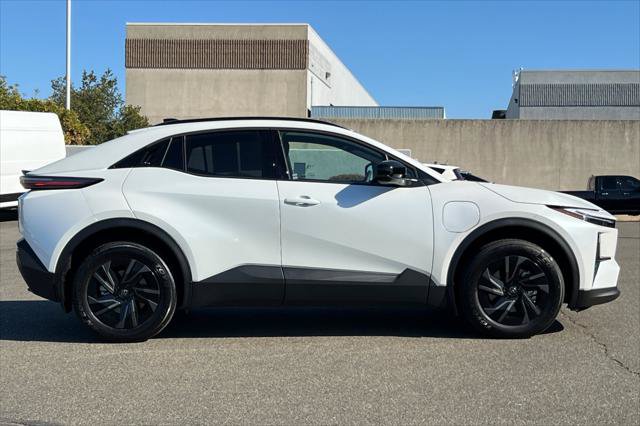 Certified 2026 Toyota C-HR AWD/4WD image 6