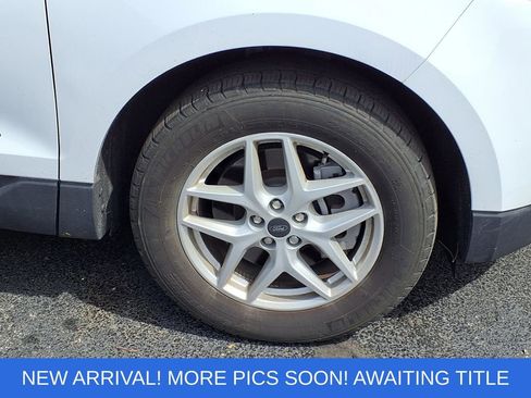 Certified 2023 Ford Edge SEL w/ Convenience Package AWD/4WD image 6