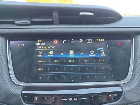 Used 2019 Cadillac XT5 AWD image 27