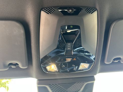 Used 2023 BMW X1 xDrive28i w/ Premium Package image 40