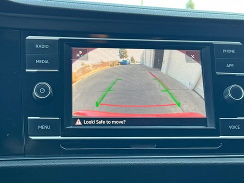 Used 2020 Volkswagen Jetta S image 20