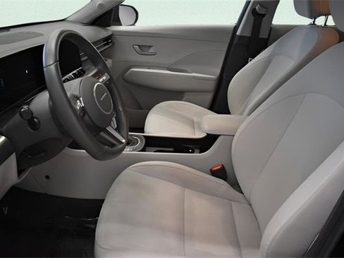 Used 2025 Hyundai Kona SEL image 22