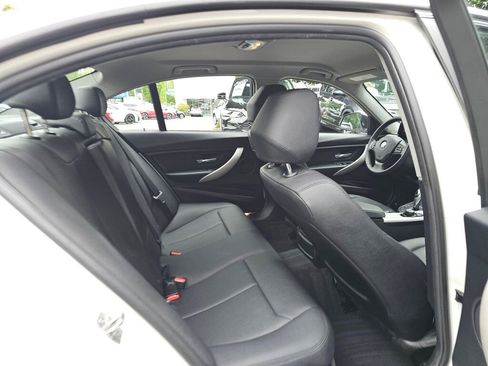Used 2016 BMW 320i xDrive Sedan AWD/4WD image 13