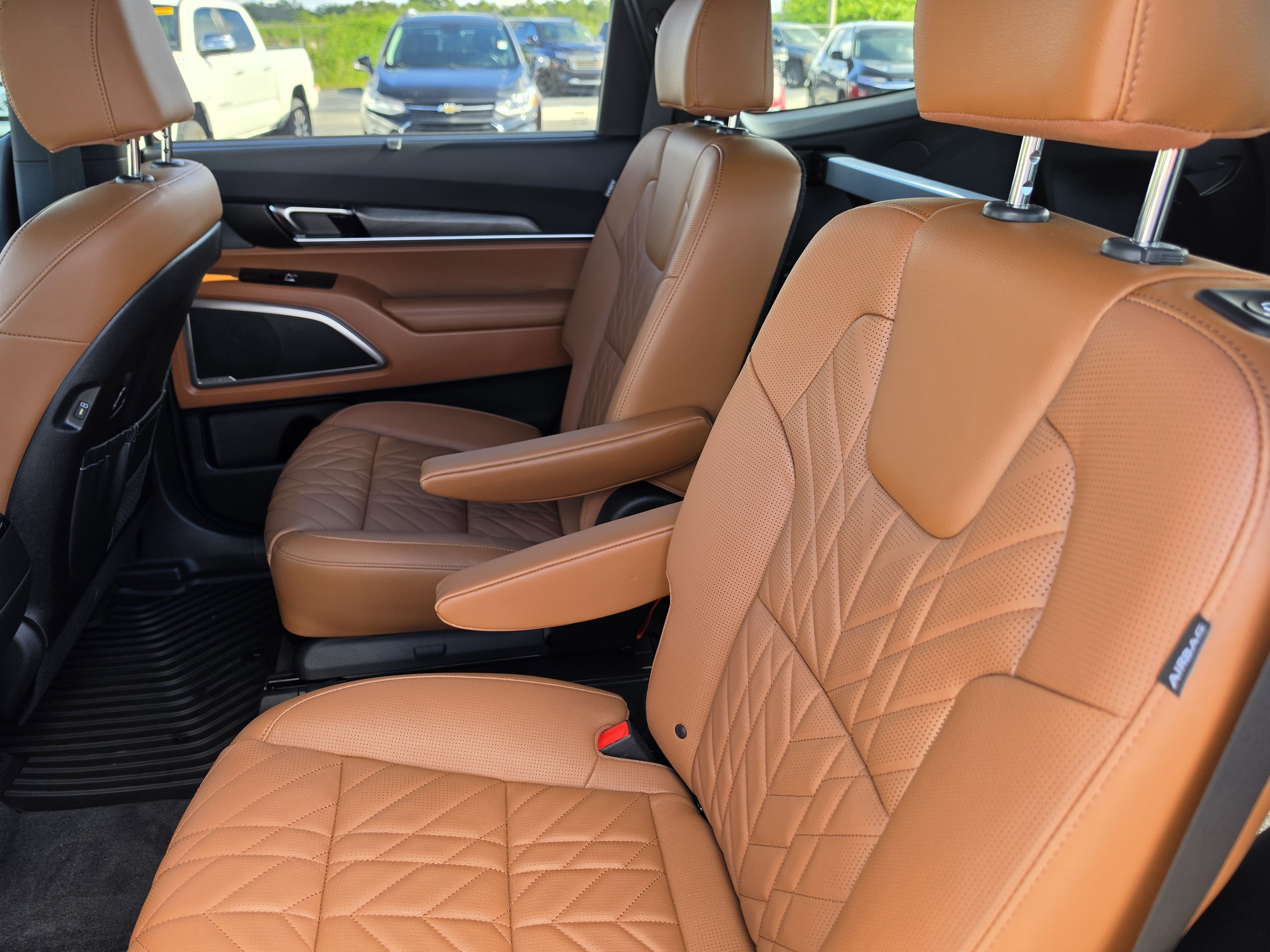 Used 2025 Kia Telluride EX X-Line AWD/4WD image 13